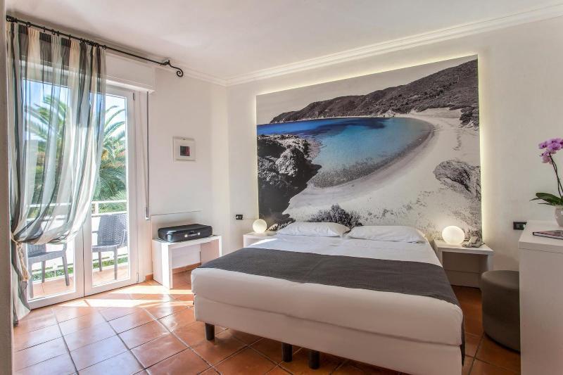 Hotel Barracuda Marina di Campo Esterno foto